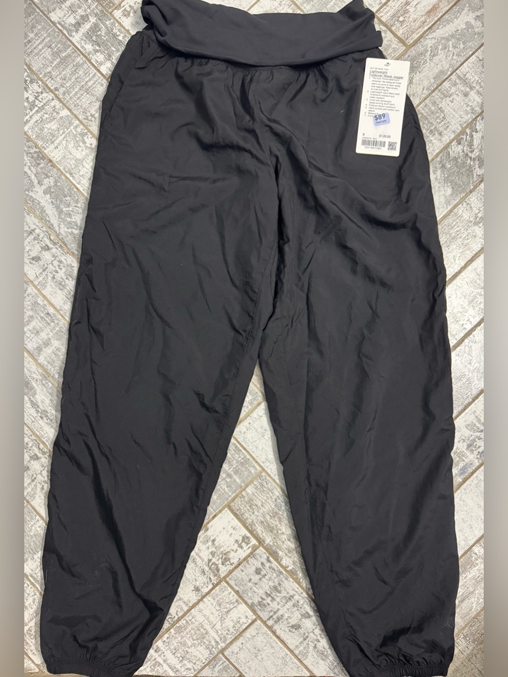 Lululemon foldover waist jogger - Picture 2 of 3